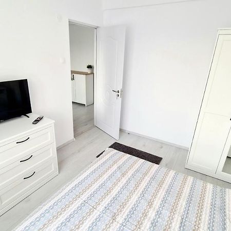 Belle Apartments - Central ピテシュティ エクステリア 写真