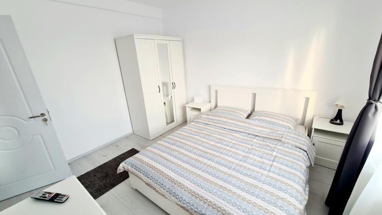 Belle Apartments - Central ピテシュティ エクステリア 写真